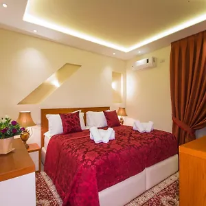 Tako - Hotel Tirana
